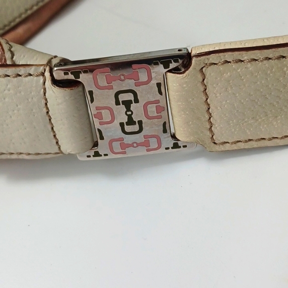 Gucci Vintage *RARE* GG Horsebit Canvas Medium Hobo Bag in Beige & Pink - Picture 5 of 9